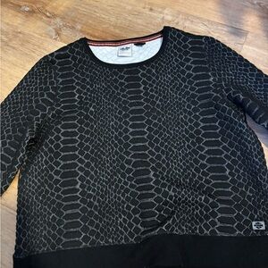 Harley-Davidson Black and Gray Patterned Sweatshirt